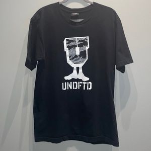 Undefeated black T-shirt. Mens large. Good condition.